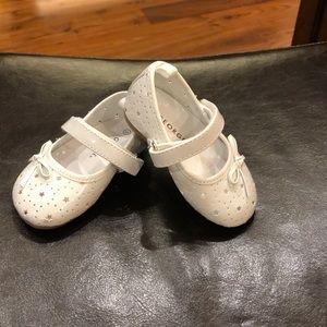 Baby girl Velcro dress shoes